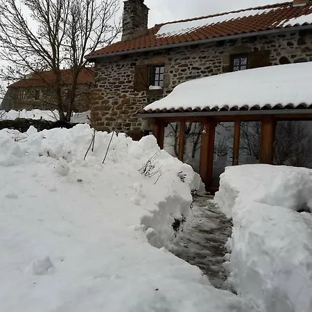 بيت ضيافة La Maison Des Bouzols Freycenet-la-Cuche